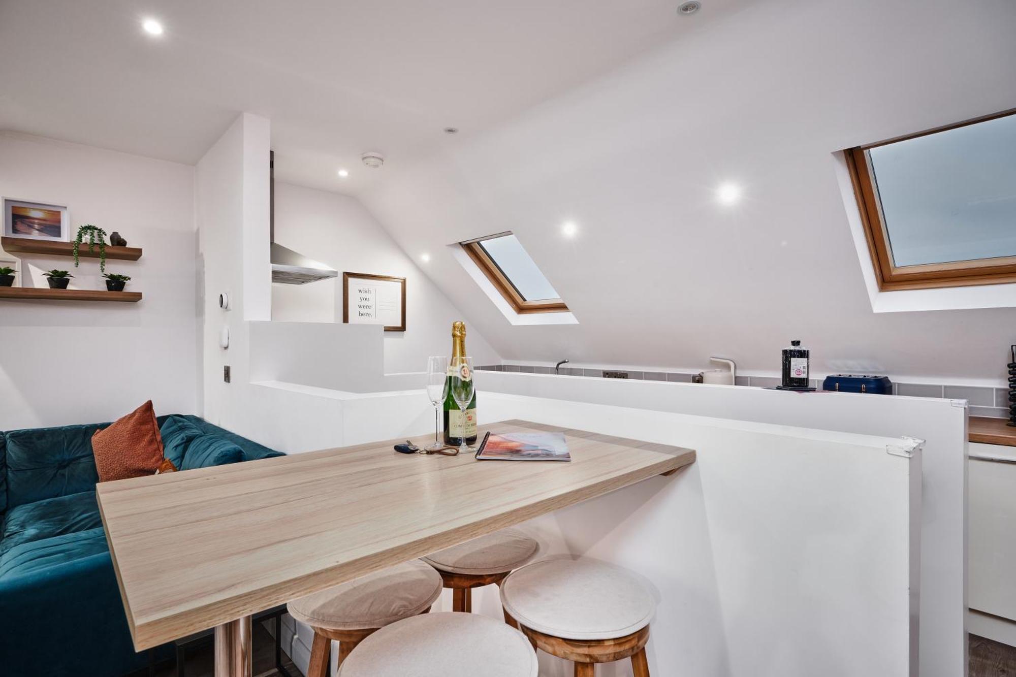 Portstewart Central Loft Apartment Bagian luar foto